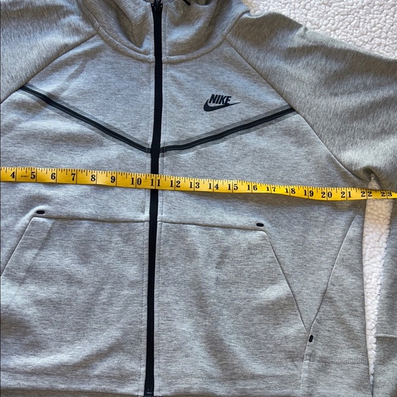 Nike Light Gray Hooded Varsity Jacket - Picture 4 of 8